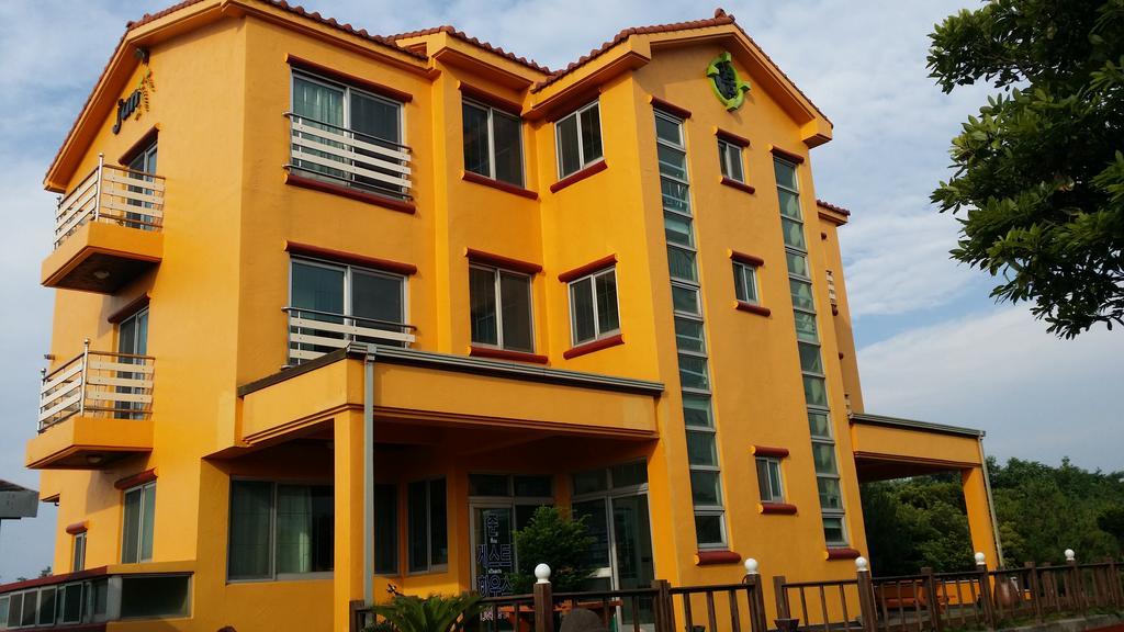 Ostello Jun House Jeju Esterno foto